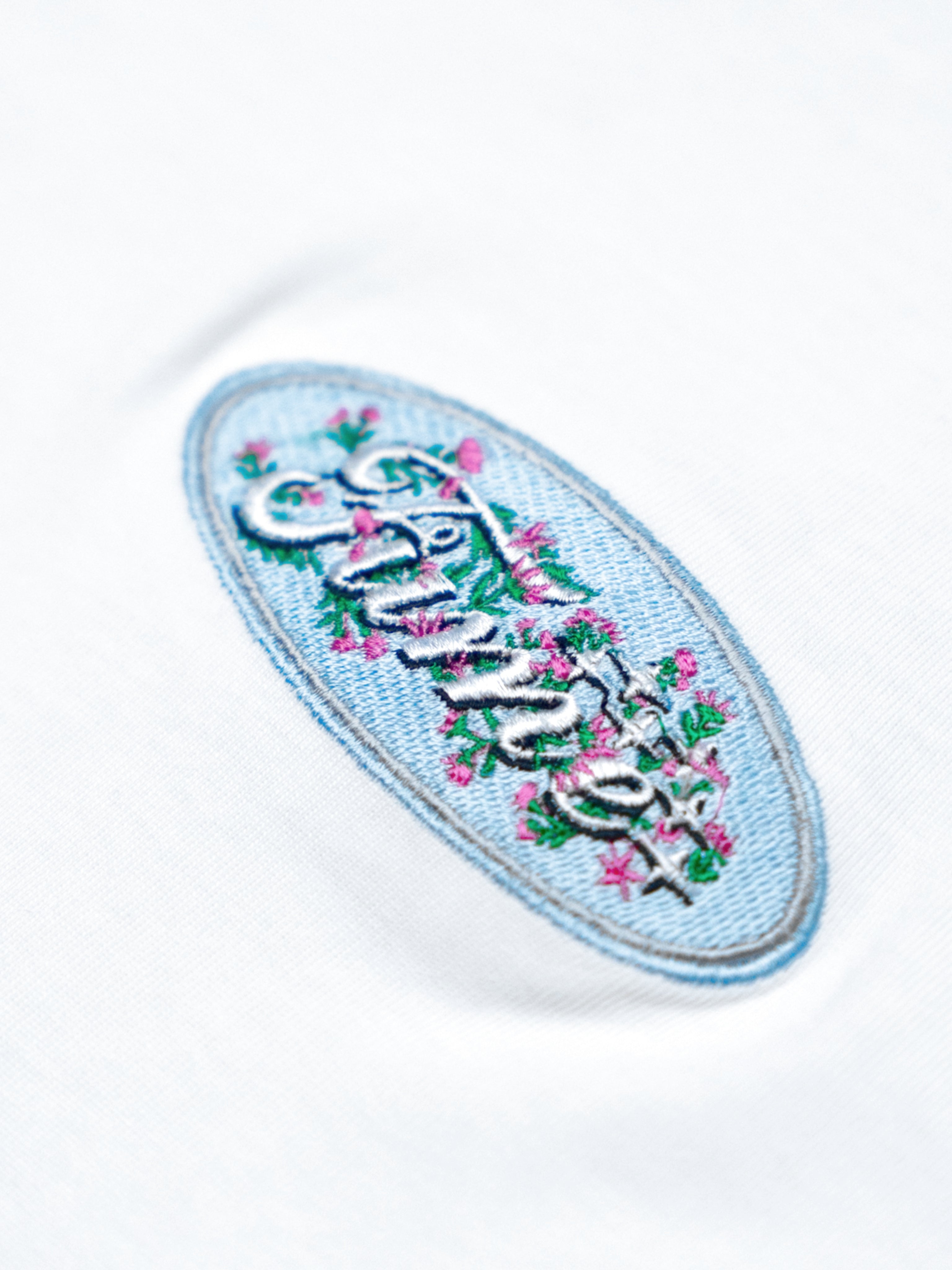Flower Fogo 2: Short Sleeve White